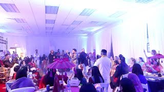 PUNJABI SINGERS SURPRISE PAKISTANI WEDDING BRIDE AND GROOM [upl. by Langston532]