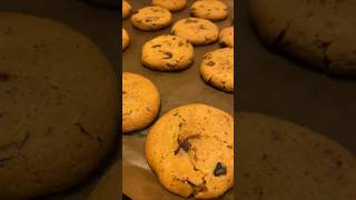 Çikolatalı Kurabiye🍪 kurabiye cookies food chocolate recipe dessert tatlitarifi tatlı yummy [upl. by Anselmi]