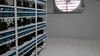 Mineradora de Bitcoin video gravado 17 de maio de 2019 valor do bitcoin era 8500 USD [upl. by Perr356]