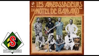 Les Ambassadeurs  MBouran Mousso feat Idrissa Soumaoro audio [upl. by Anitnerolf969]