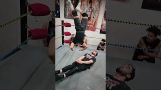 Split Leg Moonsault by El Primohenio santinobros prowrestlingschool prowrestling [upl. by Augustina]