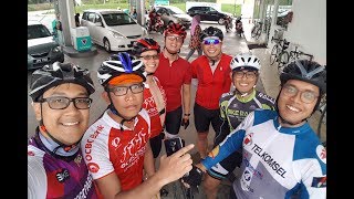 SG Audax 300 SingaporeKluangSingapore  27 May 2017 [upl. by Annnora]