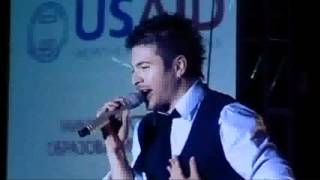 Tose Proeski  Mesečina LIVE  Gradski Stadion Skopje 05102007 [upl. by Borrell]