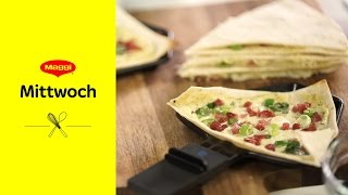 Schnelles Flammkuchen Raclette Rezept  MAGGI Mittwoch [upl. by Maryrose631]