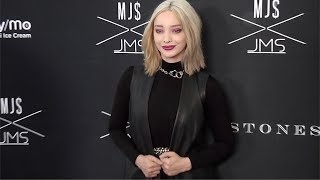 Emma Dumont MJS x JMS AutumnWinter 2019 Collaboration Collection Red Carpet [upl. by Anaila804]