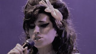 Amy Winehouse  Brighton Centre 2007 [upl. by Yerffoej]