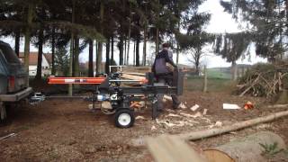 Holzspalter liegendBenzinspalter mit Spaltkreuz Holzspalten Brennholz spalten [upl. by Amees]