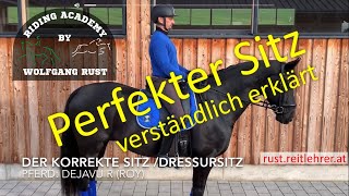 F6 Der Sitz des Reiters am Pferd Dressursitz genau erklärt Richtig am Pferd sitzen lernen [upl. by Lello797]