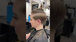 Pixie haircut tutorial  How to cut hair [upl. by Htebizile]