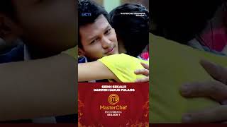 SEDIH SEKALI Darwin Harus Pulang Lebih Awal shorts masterchefseason1 chefjuna [upl. by Nryhtak]