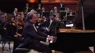 Beethoven  Concerto pour piano et orchestre n°1 en ut majeur op 15 par Rudolf Buchbinder [upl. by Mcquillin]