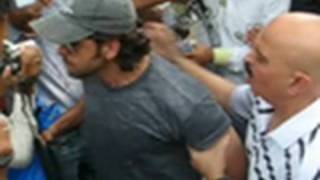 Hrithik Roshan Misbehaves amp Abuses Media at SHIRDI [upl. by Odnuges]