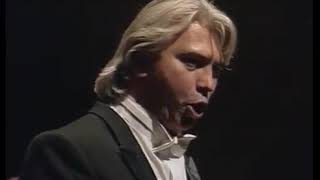 Dmitri Hvorostovsky O vin dissipe la tristesse Moscow 1998 Novaya Opera Conductor EKolobov [upl. by Odell]