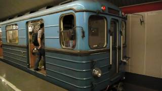 Budapest Metro M2 Deák Ferenc tér 1080p [upl. by Orpha546]