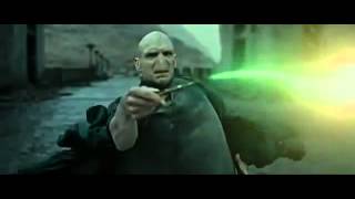 Harry Potter VS Lord Voldemort  Batalha final em Hogwarts [upl. by Aloysia]