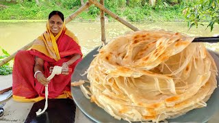 মাত্র ১০ টাকার সুজি দিয়ে অসংখ্য লেয়ারযুক্ত সুজির লাচ্ছা পরোটা  suji lachha parathalachha paratha [upl. by Yregram]