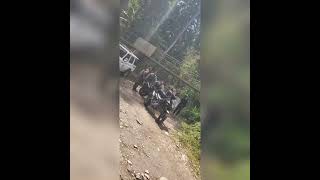 Enfrentamiento entre cuerpos policiales y bandas delictivas Las TejeríasEdo Aragua 060222 [upl. by Eniretac]