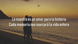 🎵 Gilberto Santa Rosa  Un Amor Para La Historia  Letra [upl. by Aleehs]