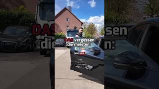 Für ein Aufkleber🤷🏻‍♂️💶 kfzgutachter kfzsachverständiger kfzgutachten mercedes unfallschaden [upl. by Anelej]