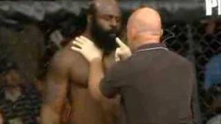 Kimbo Slice vs Tank Abbott [upl. by Nerw]