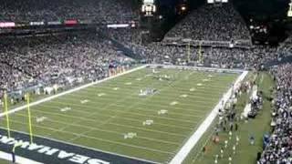 Loud Cheering in Qwest Field [upl. by Annahsad]