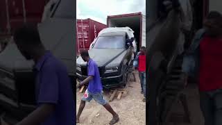 The price of the RollsRoyce Cullinan and how its being offloaded off the container doesnt match [upl. by Temple]