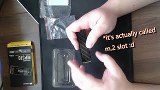 How to apply a heatsink to a m2 nvme ssd Corsair MP510 unboxing [upl. by Joacima]