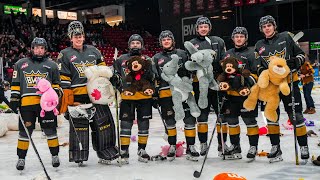 2023 Teddy Bear Toss Goal  Brandon Wheat Kings  Rylen Roersma [upl. by Kimberlyn251]