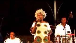 Yomira John Homenage a Celia Cruz Bemba Colora [upl. by Baras547]