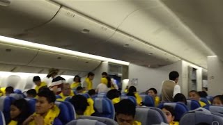 What Caused Flight CX884 To Make An Emergency Landing [upl. by Rica]