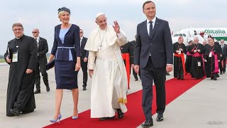 Telewizja Republika  ŚDM  Lądowanie Papieża Franciszka w Krakowie 20160727 [upl. by Solnit250]