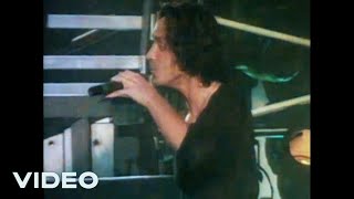 Linkin Park Feat Chris Cornell  Crawling Live Pro Shot [upl. by Akinahs]