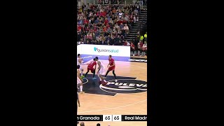 ¡Qué locura de alley oop de CRISTIANO FELICIO  Liga Endesa 202324 [upl. by Ardnac]