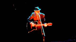 Suzanne live by Leonard Cohen at Radio City Music Hall [upl. by Nyrhtak446]