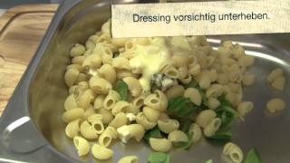 Selgros IdeenKüche Roquefort mit Birne auf Feldsalat amp Pasta [upl. by Meriel]