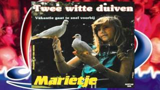 Marietje Verhoeven ♪ Vakantie gaat te snel Voorbij ♫ HQ [upl. by Dennison708]