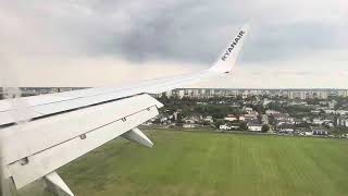 Ryanair B737800 landing in Bydgoszcz BZG 🇵🇱 ✈️ [upl. by Nisior]