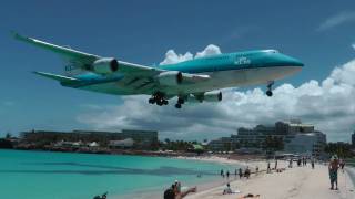 St Maarten KLM Boeing 747 landing 1080p [upl. by Ydnil76]