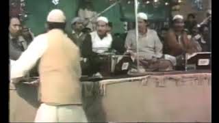 Khusarvi achi lagi na sarwri achi lagi by Nusrat Fateh Ali Khan 1986 Noshehra Virkan [upl. by Eenalem]