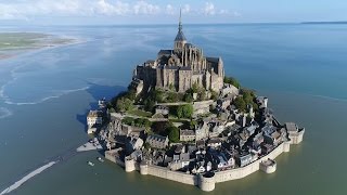 Grande marée au MontSaintMichel [upl. by Hujsak491]