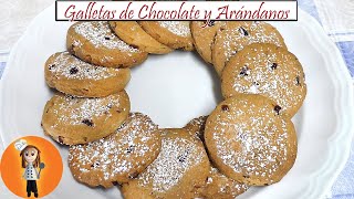 Galletas de Chocolate Blanco y Arándanos Rojos  Receta de Cocina en Familia [upl. by Holofernes]