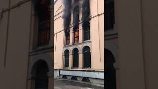 Rivolta a San Vittore carcere in fiamme [upl. by Nairdad]