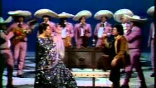 Lola Beltran y Juan Gabriel  se me olvido otra vez [upl. by Akinad]