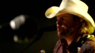 Toby Keith Talks Tornadoes and quotTrailerhoodquot  Exclusive Interview [upl. by Marielle]