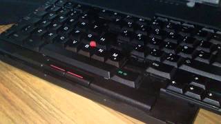 IBM ThinkPad 701c quotbutterflyquot keyboard [upl. by Lerual]