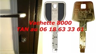 TUTO comment changer une serrure Vachette 8000 et son cylindre [upl. by Baillieu]