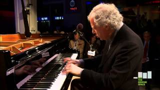 András Schiff Plays Bach Chromatic Fantasy and Fugue in D Minor BWV 903 [upl. by Rahab390]