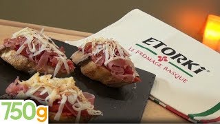 Recette de Crostini piquillos jambon de Bayonne et Etorki  750g [upl. by Amati]