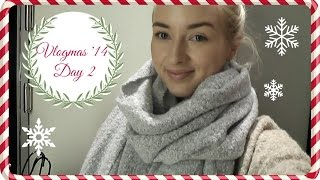 Vlogmas No2 Decor Zoeva Brushes Christmas Card Winners Lunch [upl. by Leamaj]