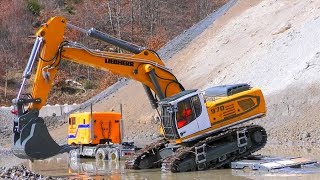 HEAVY RC MODELS  LIEBHERR DIGGER WORK IN THE GRAVEL COOL RC TOYS IN MOTION BIG TOYS FOR BOYS [upl. by Noxin]